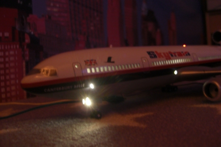 Laker-Skytrain-DC10-1-144-Revell5.jpg