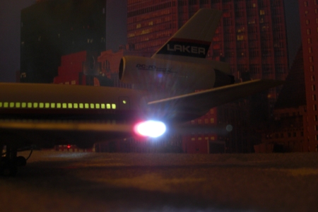 Laker-Skytrain-DC10-1-144-Revell9.jpg