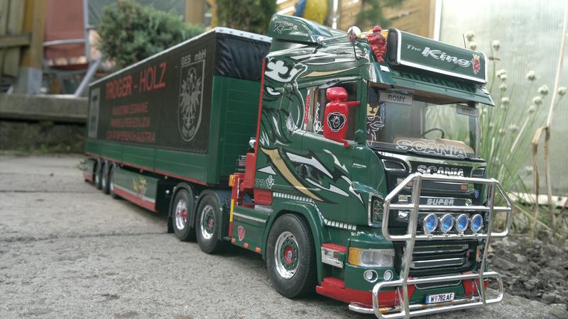comp_30072013671.jpg