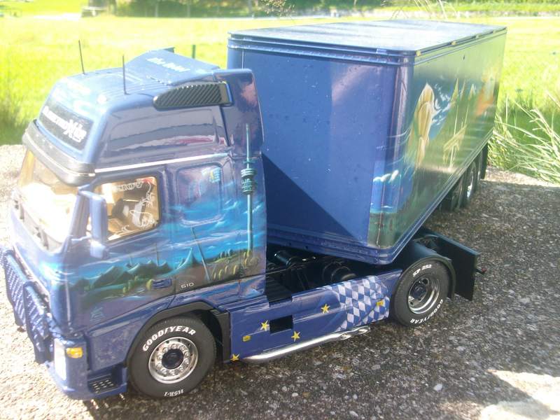 Maquette Revell 1:24 Volvo FH-16 & Remorque Blue Rebel (Réf 07543) - Occasion