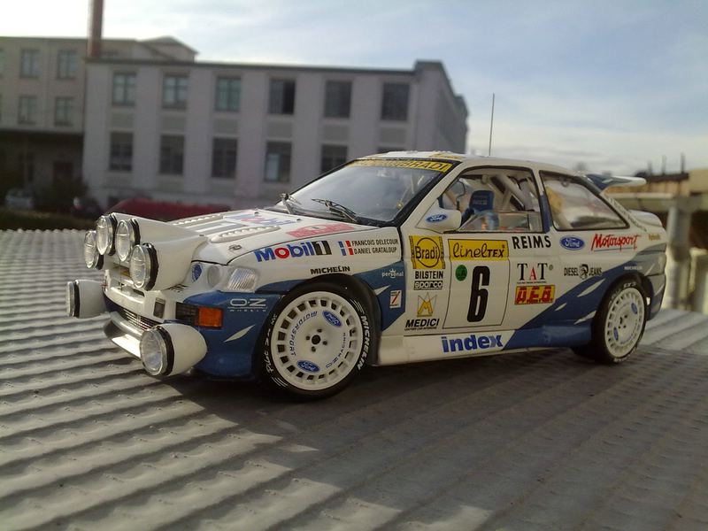 comp_Ford Escort RS Cosworth1.jpg