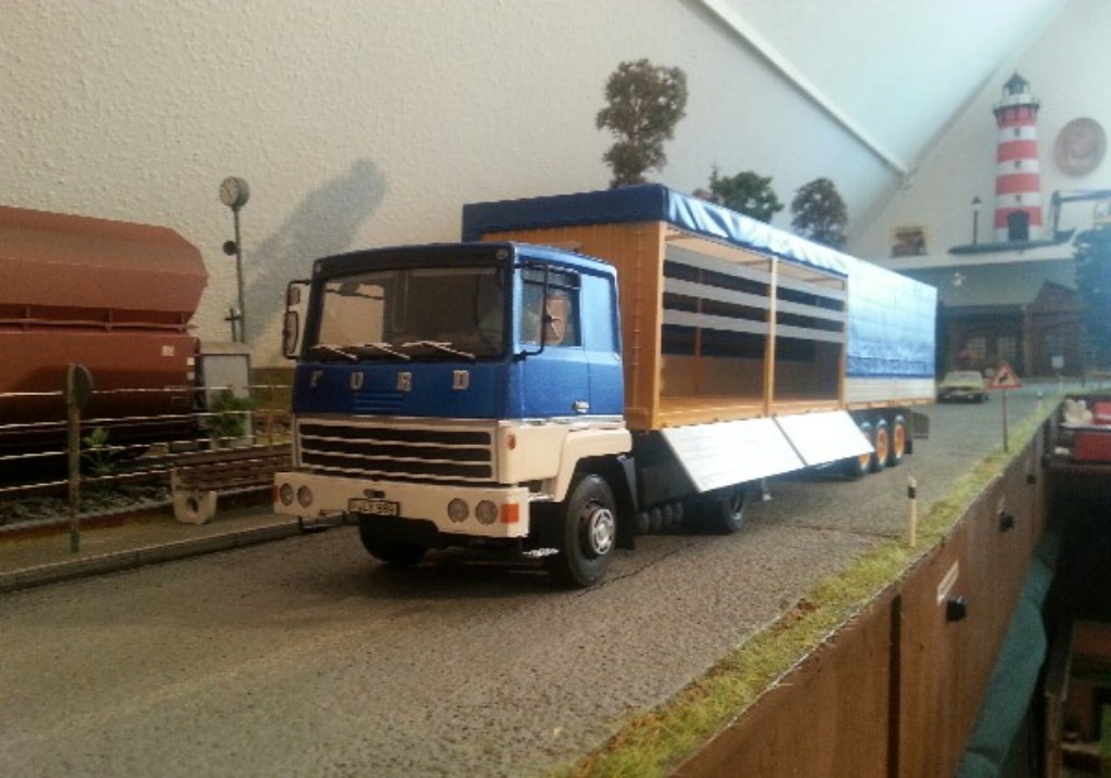 Maquette Heller 1/24 - Remorque TRAILOR DANZAS - Réf 771 - Neuf