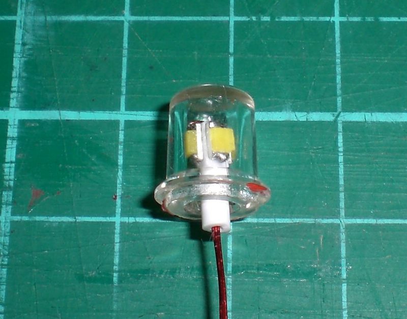 Baustellen Lauflicht 5 LED aufbauend / ATtiny45 IC - CMN Modellbau