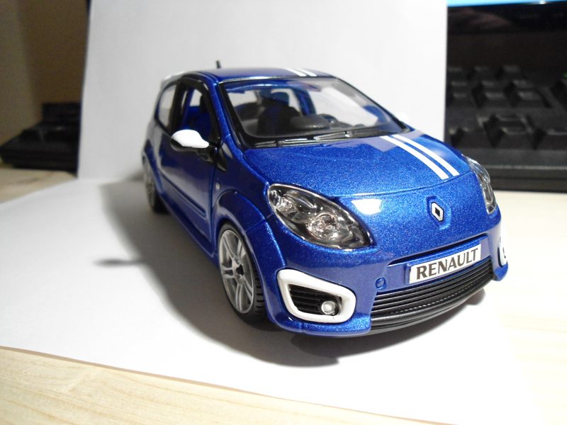 Renault Twingo Rs 1 24 Die Cast Fertigmodelle Und Umbauten Auf Die Cast Basis Das Wettringer Modellbauforum